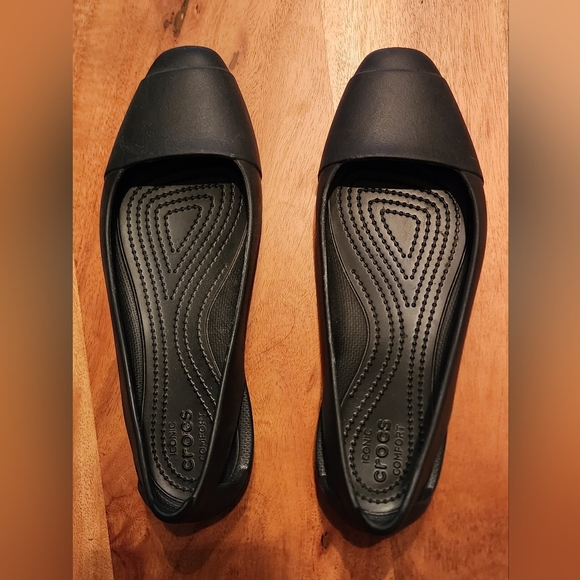 Crocs flat shoes - Picture 1 of 4